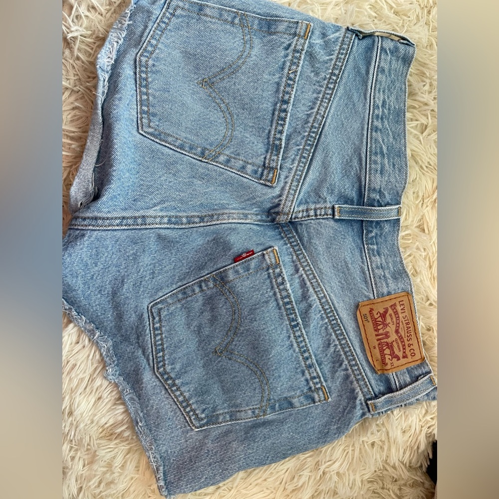 Levi’s 501 Jean shorts size 26